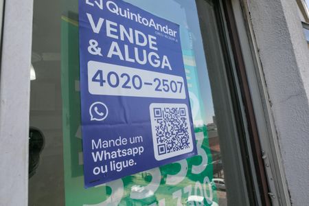 Apartamento à venda com 70m², 2 quartos e 1 vagaPlaca instalada