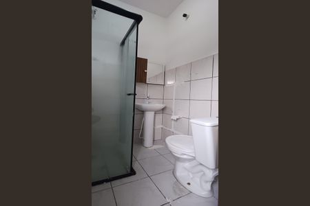Casa para alugar com 26m², 1 quarto e sem vaga Casa para alugar com 26m², 1 quarto e sem vagaBanheiro