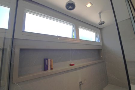 Casa à venda com 637m², 4 quartos e 4 vagasBanheiro