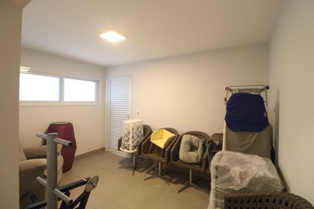 Casa à venda com 637m², 4 quartos e 4 vagasQuarto de Serviço