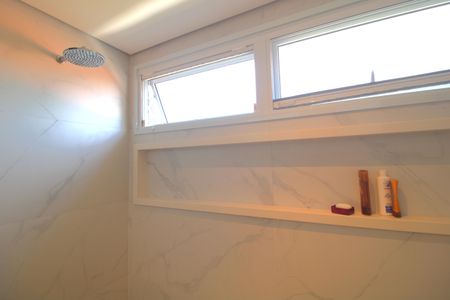 Casa à venda com 637m², 4 quartos e 4 vagasBanheiro