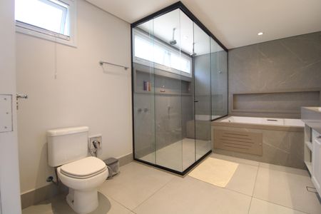 Casa à venda com 637m², 4 quartos e 4 vagasBanheiro