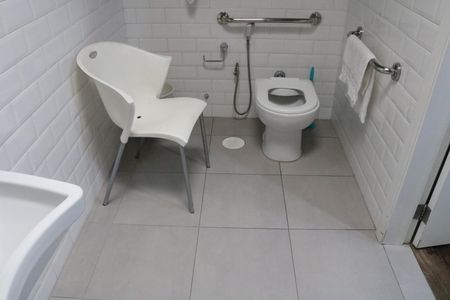 Casa à venda com 299m², 4 quartos e 2 vagasBanheiro 2