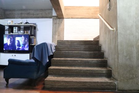 Casa à venda com 299m², 4 quartos e 2 vagasSala