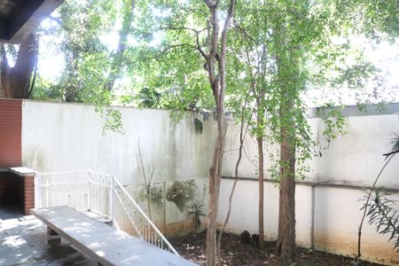 Casa à venda com 299m², 4 quartos e 2 vagasÁrea externa