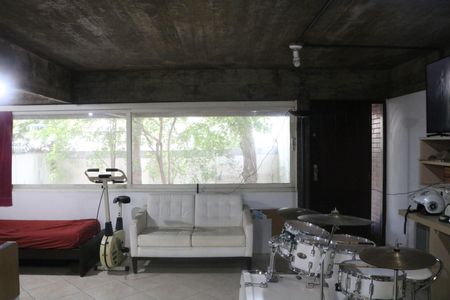 Casa à venda com 299m², 4 quartos e 2 vagasÁrea comum