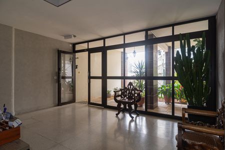 Apartamento à venda com 105m², 2 quartos e 1 vagaÁrea comum - Hall Social