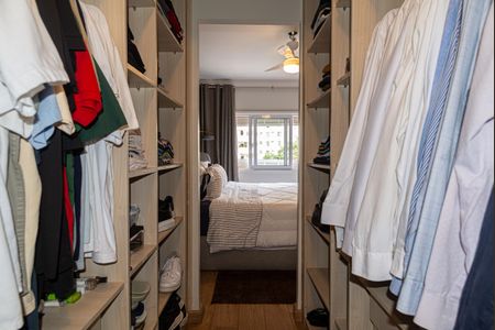 Apartamento à venda com 105m², 2 quartos e 1 vagaCloset da Suíte