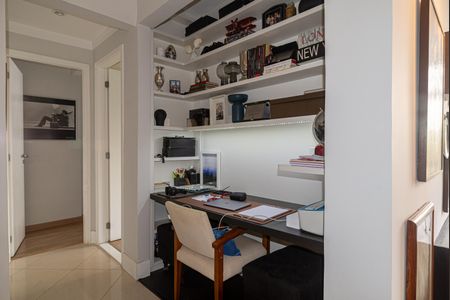 Apartamento à venda com 105m², 2 quartos e 1 vagaSala