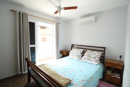 Casa de condomínio à venda com 150m², 3 quartos e 1 vagaSuíte