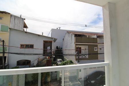 Casa de condomínio à venda com 150m², 3 quartos e 1 vagaSuíte - Varanda