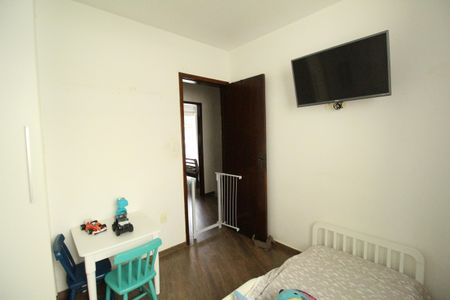 Casa de condomínio à venda com 150m², 3 quartos e 1 vagaQuarto 1