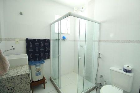 Casa de condomínio à venda com 150m², 3 quartos e 1 vagaBanheiro