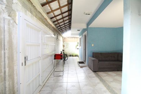 Casa de condomínio à venda com 150m², 3 quartos e 1 vagaFrente da casa