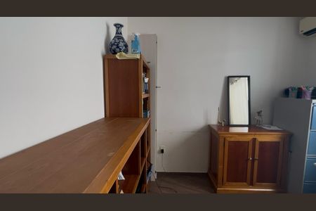 Casa de condomínio à venda com 150m², 3 quartos e 1 vagaQuarto 2