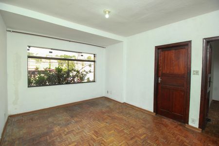 Sala de casa à venda com 2 quartos, 235m² em Vila Eldízia, Santo André