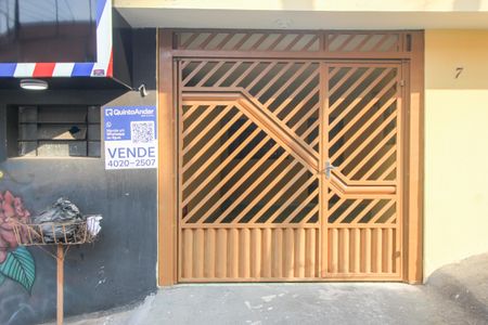 Casa à venda com 235m², 2 quartos e 1 vaga Casa à venda com 235m², 2 quartos e 1 vagaPlaca instalada em 13/04/2026 com o código UKLP-101