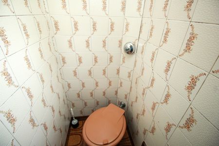 Casa à venda com 235m², 2 quartos e 1 vaga Casa à venda com 235m², 2 quartos e 1 vagaBanheiro