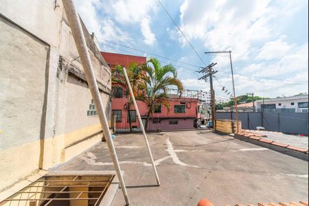 Casa à venda com 235m², 2 quartos e 1 vaga Casa à venda com 235m², 2 quartos e 1 vagaLaje