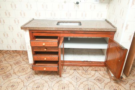 Casa à venda com 235m², 2 quartos e 1 vaga Casa à venda com 235m², 2 quartos e 1 vagaCozinha