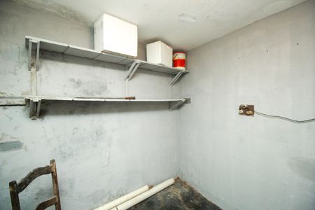 Casa à venda com 235m², 2 quartos e 1 vaga Casa à venda com 235m², 2 quartos e 1 vagaDeposito