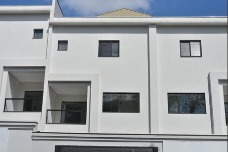 Casa para alugar com 130m², 3 quartos e 4 vagasFachada