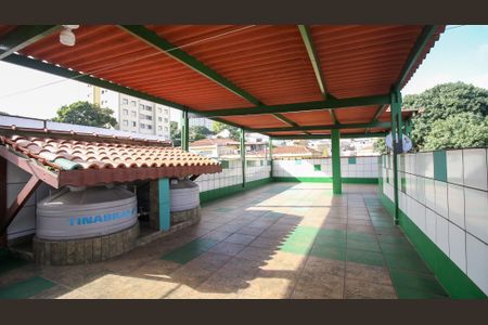 Casa para alugar com 300m², 4 quartos e 2 vagasÁrea Externa