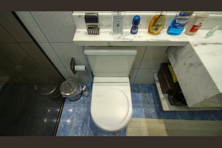 Casa para alugar com 300m², 4 quartos e 2 vagasBanheiro ( Casa 2)