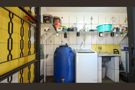 Casa para alugar com 300m², 4 quartos e 2 vagasÁrea de Serviço