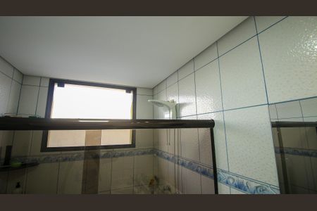 Casa para alugar com 300m², 4 quartos e 2 vagasBanheiro ( Casa 2)