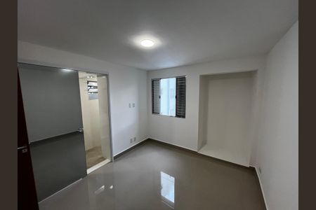 Apartamento à venda com 74m², 2 quartos e sem vagaSuíte
