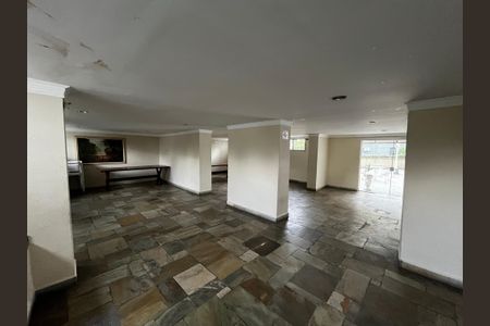 Apartamento à venda com 74m², 2 quartos e sem vagaÁrea comum - Salão de festas