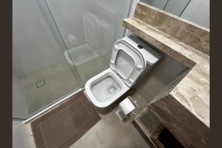 Apartamento à venda com 74m², 2 quartos e sem vagaBanheiro Social