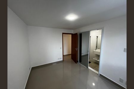 Apartamento à venda com 74m², 2 quartos e sem vagaSuíte