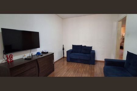 Casa à venda com 400m², 2 quartos e 2 vagasSala