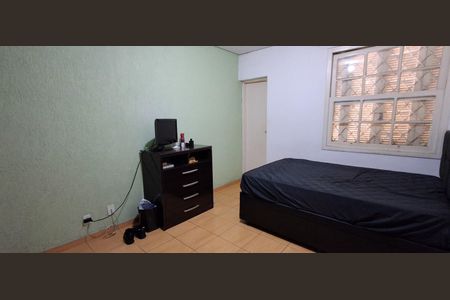 Casa à venda com 400m², 2 quartos e 2 vagasSuíte