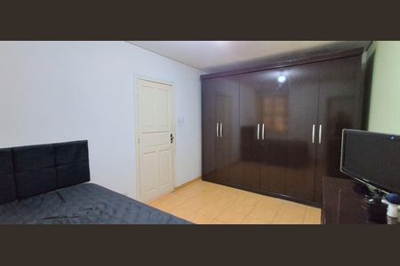 Casa à venda com 400m², 2 quartos e 2 vagasSuite