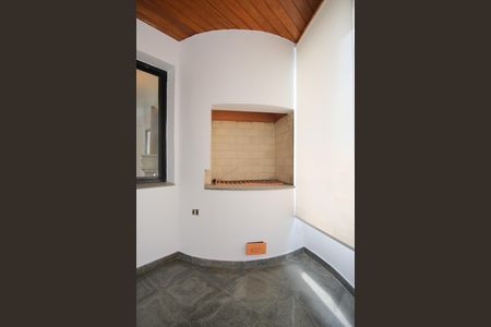 Apartamento para alugar com 200m², 4 quartos e 3 vagasVaranda