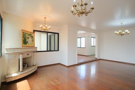 Apartamento para alugar com 200m², 4 quartos e 3 vagasSala