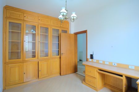 Apartamento para alugar com 200m², 4 quartos e 3 vagasEscritório