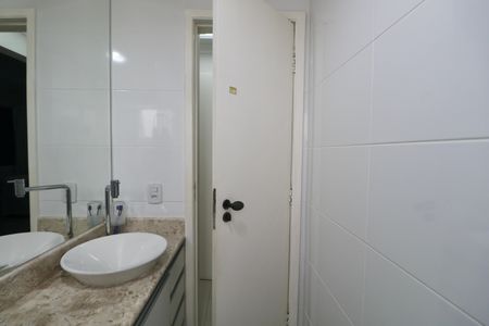Apartamento para alugar com 100m², 3 quartos e 1 vagaBanheiro do Quarto 2