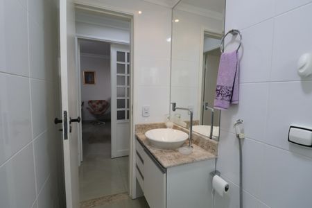 Apartamento para alugar com 100m², 3 quartos e 1 vagaBanheiro 