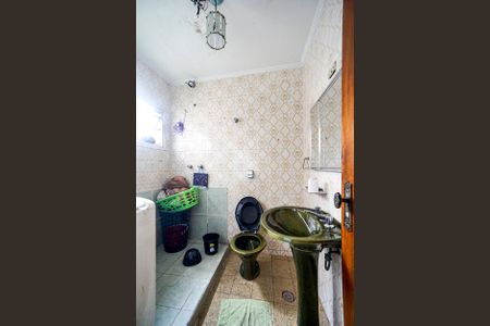 Casa de condomínio à venda com 900m², 8 quartos e 8 vagas Casa de condomínio à venda com 900m², 8 quartos e 8 vagasBanheiro da suíte 01