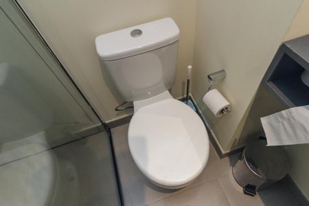 Studio para alugar com 10m², 1 quarto e sem vaga Studio para alugar com 10m², 1 quarto e sem vagaBanheiro