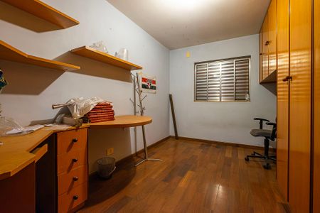 Casa à venda com 230m², 6 quartos e 3 vagasCasa 2 - Quarto 3