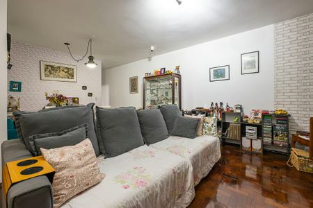 Casa à venda com 230m², 6 quartos e 3 vagasCasa 1 - Sala