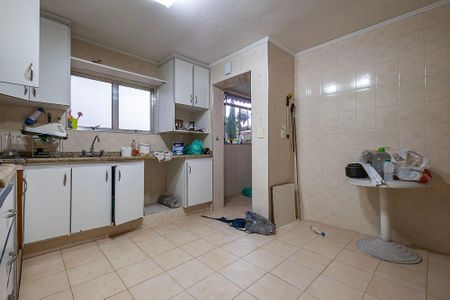 Casa à venda com 230m², 6 quartos e 3 vagasCasa 2 - Cozinha