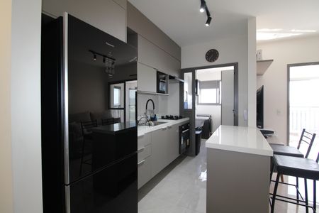 Apartamento à venda com 64m², 2 quartos e 1 vagaSala / Cozinha