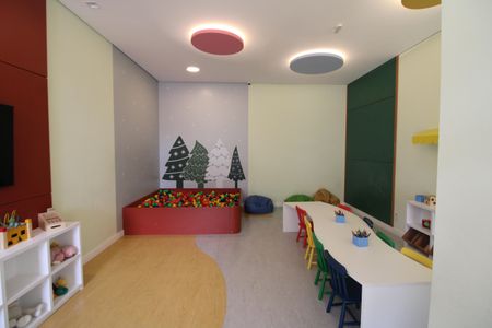 Apartamento à venda com 64m², 2 quartos e 1 vagaÁrea Comum