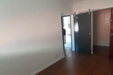 Apartamento à venda com 45m², 1 quarto e 1 vagaSala